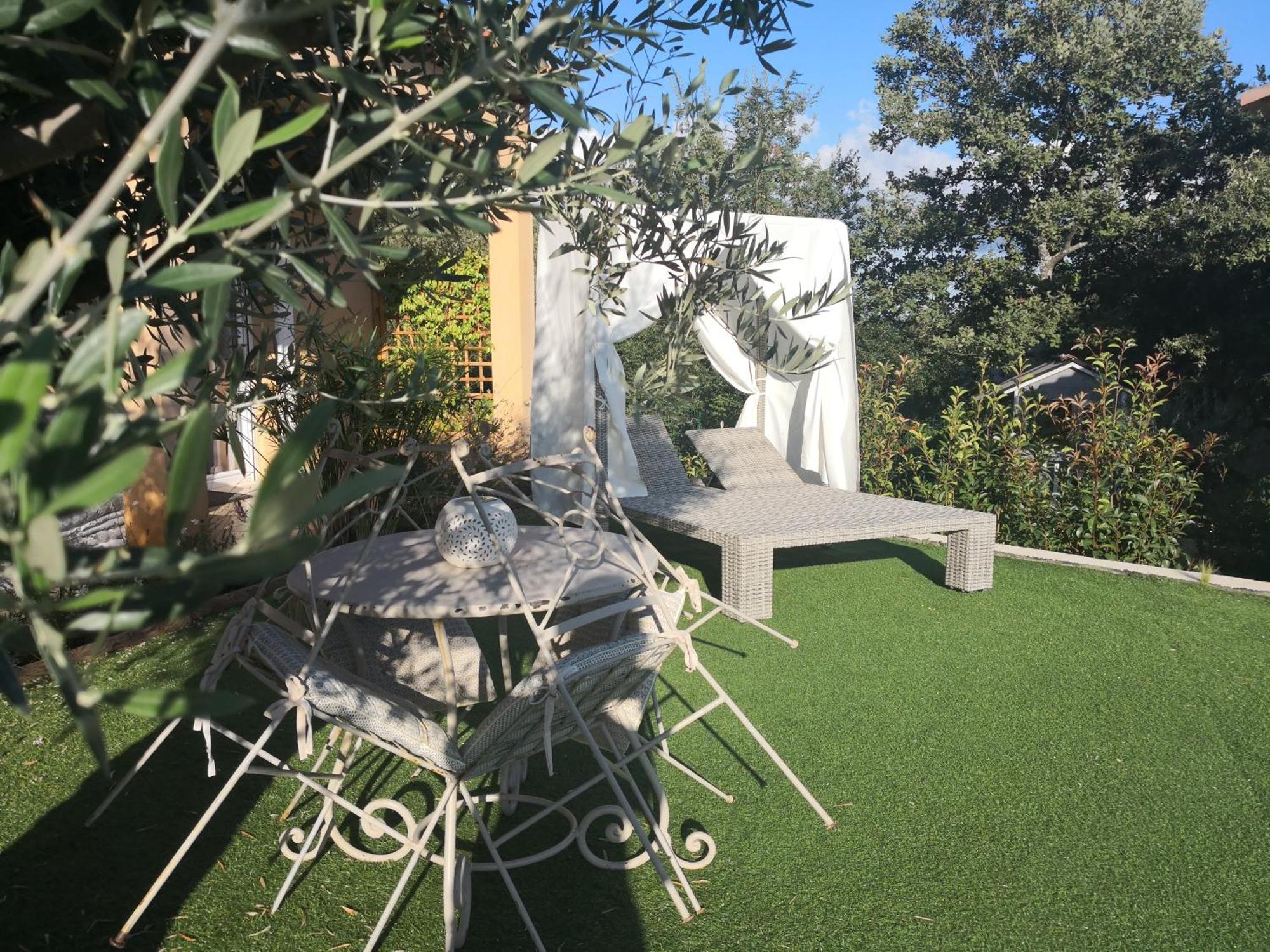 La Chabertine Bed and Breakfast Garéoult Εξωτερικό φωτογραφία
