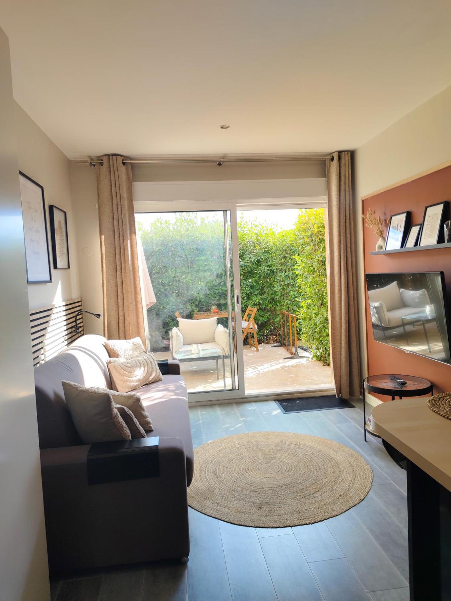 La Chabertine Bed and Breakfast Garéoult Εξωτερικό φωτογραφία