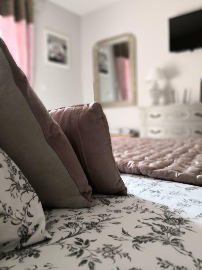 La Chabertine Bed and Breakfast Garéoult Εξωτερικό φωτογραφία